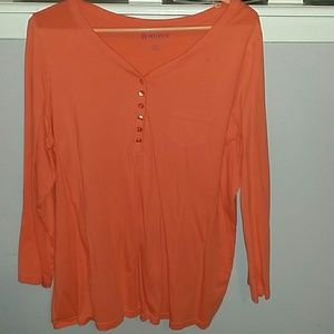 Long sleeve pullover